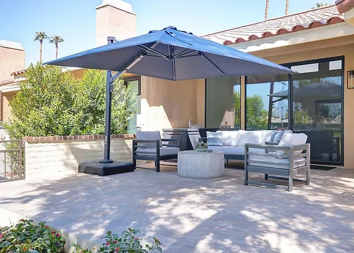Blu Monterey - Pickleball, Golf Cart, Pools, Bikes